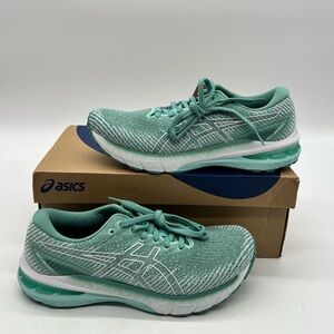 Asics GT-2000 10 Women's Sz 7.5 Sage/ White Mesh Running Sneakers Shoes.
